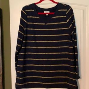 Women’s long sleeve tunic top